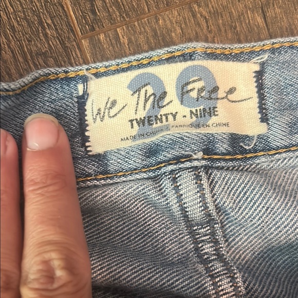 We The Free Frayed Light Blue Jean Shorts - Picture 4 of 5